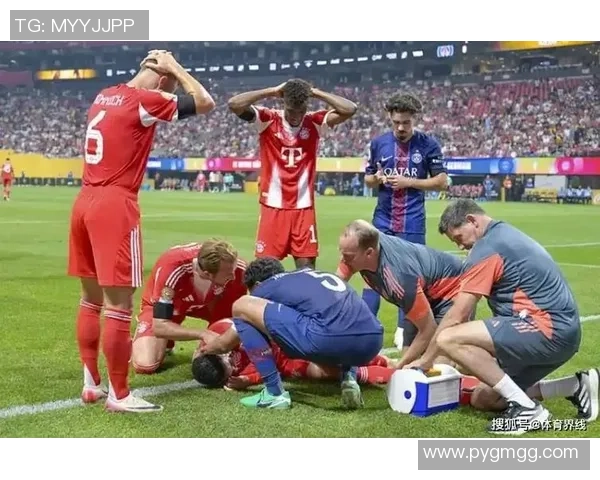 足球明星在失利后深感自责的瞬间展现了他们对比赛的热爱与责任感